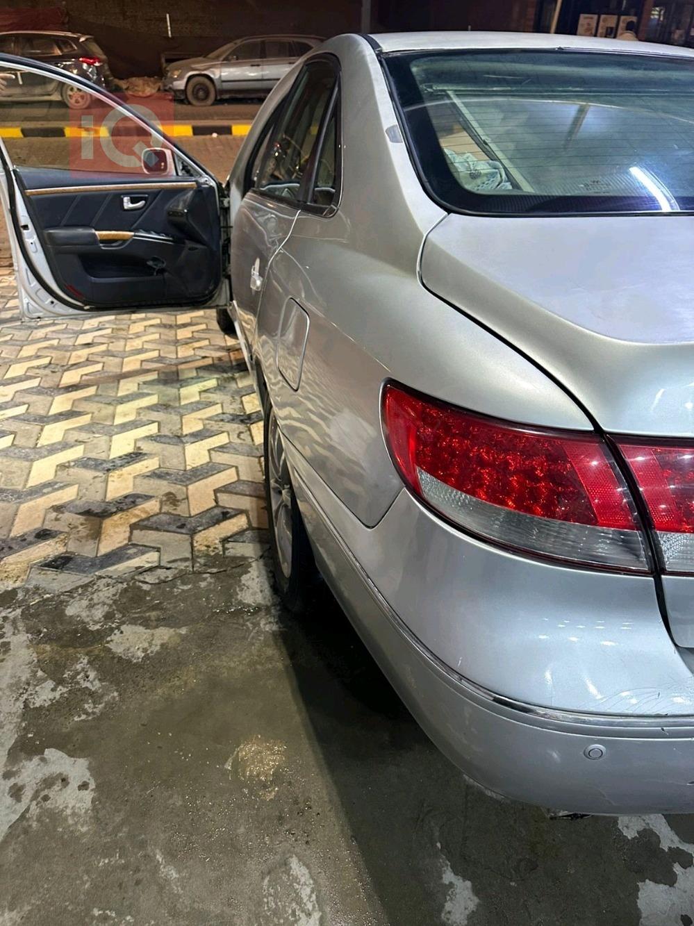 هيونداي أزيرا